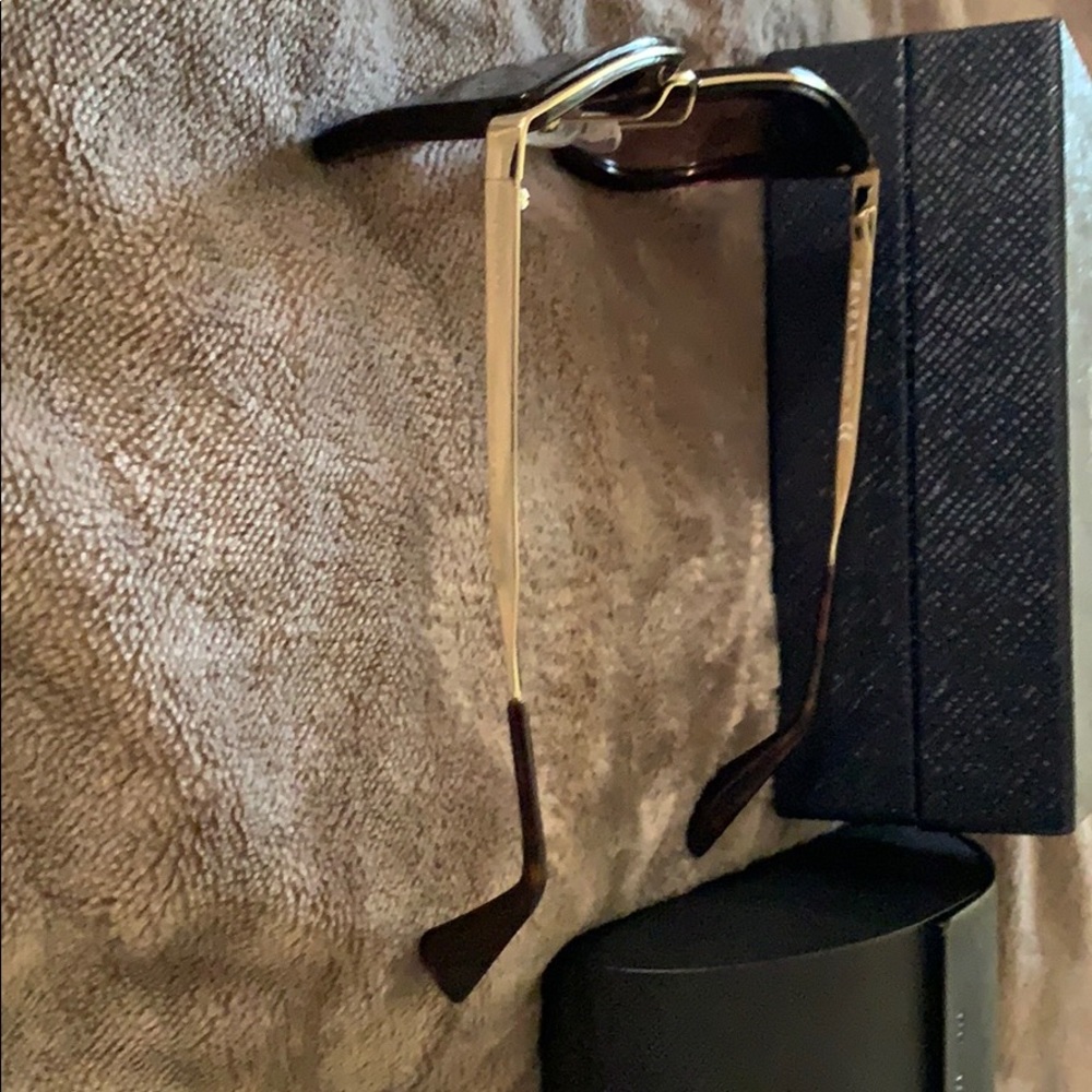 Prada Sunglass - Picture 2 of 5